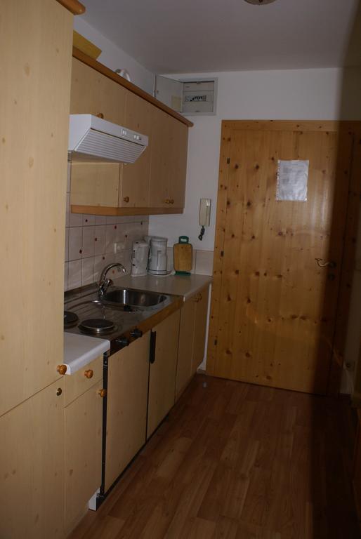Haus Schuschnig Apartamento Bad Kleinkirchheim Quarto foto
